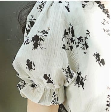 フレンチガーリー 小花柄パフスリーブベルト付きロングワンピース