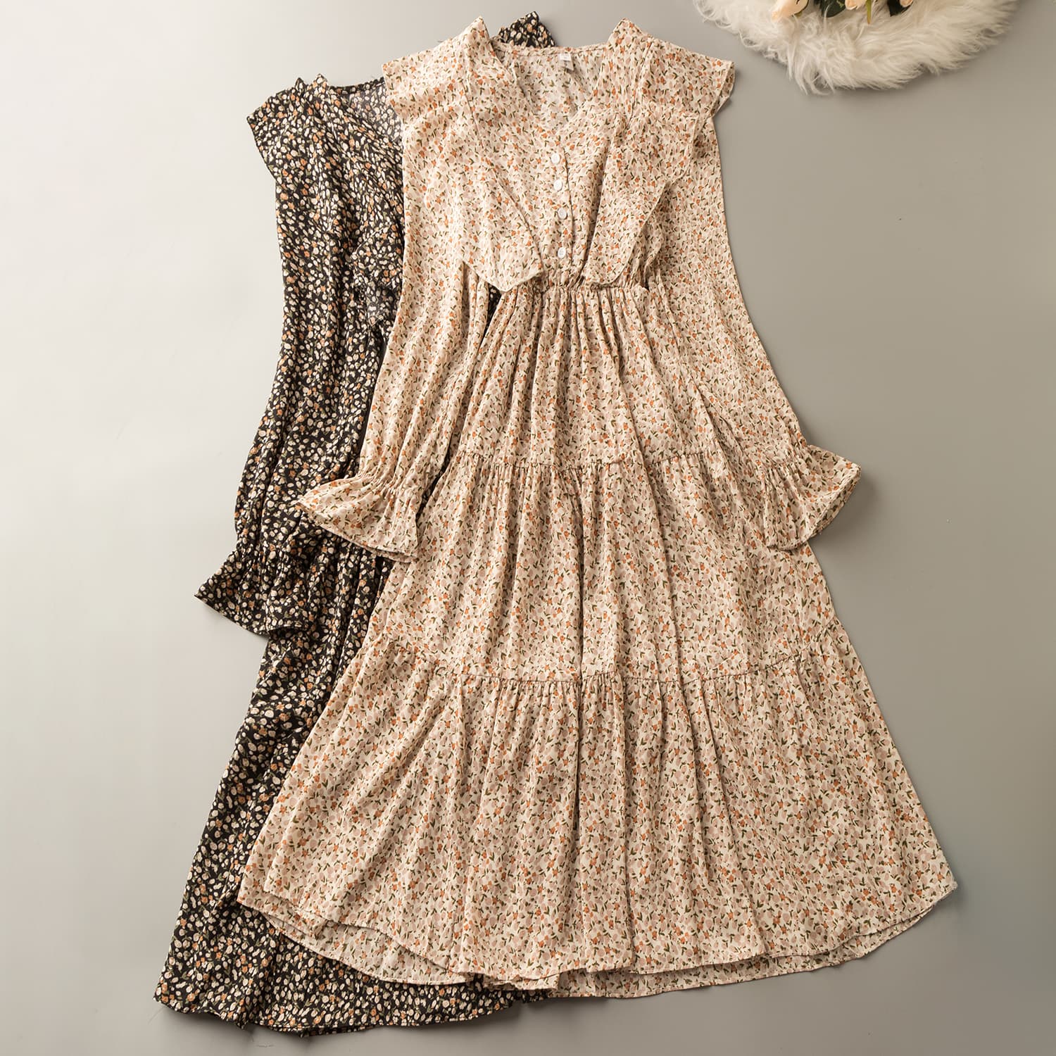 フレンチガーリー 小花柄ティアード袖フリル長袖ワンピース