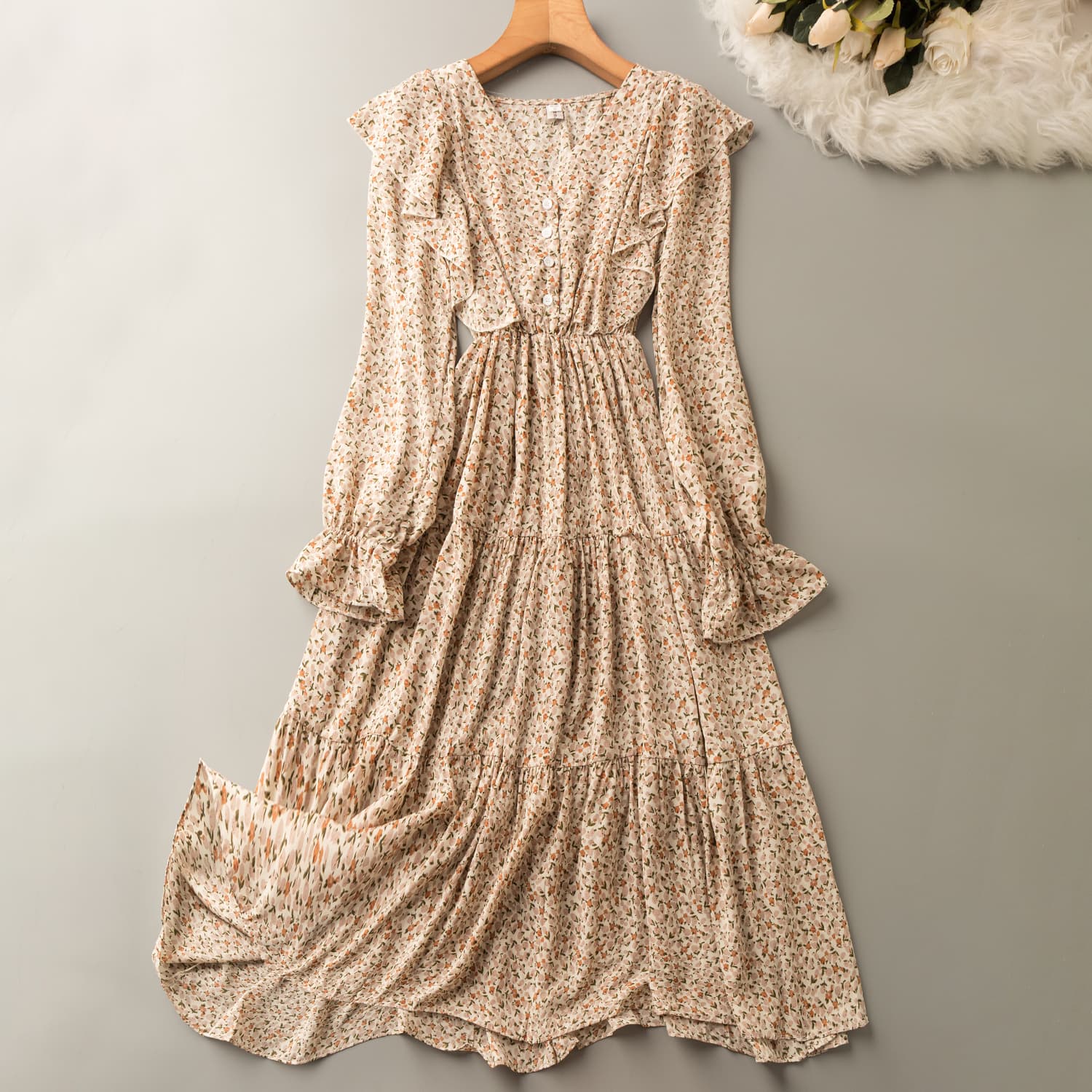 フレンチガーリー 小花柄ティアード袖フリル長袖ワンピース