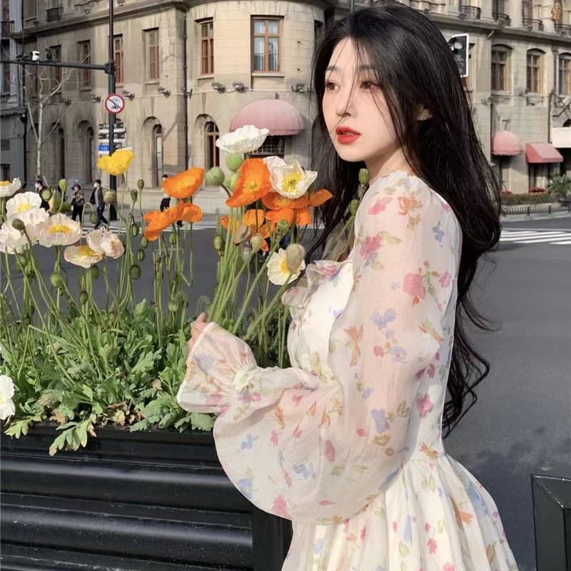 フレンチガーリー 花柄シフォン長袖ティアードワンピース