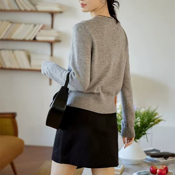 フレンチガーリー リボンスリット入りニットカーディガン