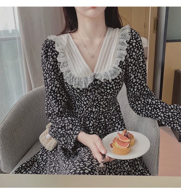 フレンチガーリー 花柄レースカラーワンピース シフォン素材 深めブイネック