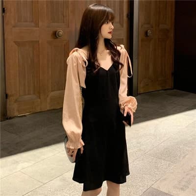 フレンチガーリー 秋 レトロ 袖口 フリルワンピース