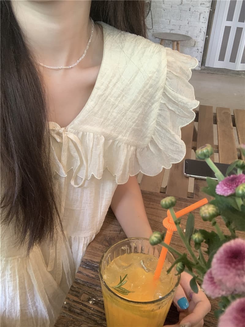 フレンチガーリー フリルカラーノースリーブワンピース