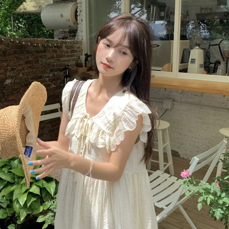 フレンチガーリー フリルカラーノースリーブワンピース