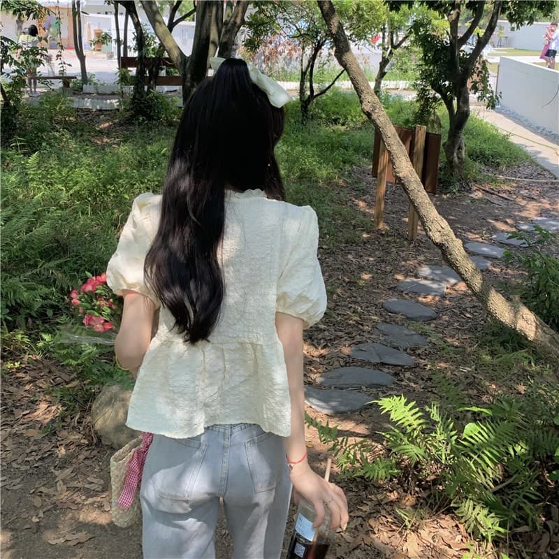 フレンチガーリー クシュクシュパフスリーブブラウス
