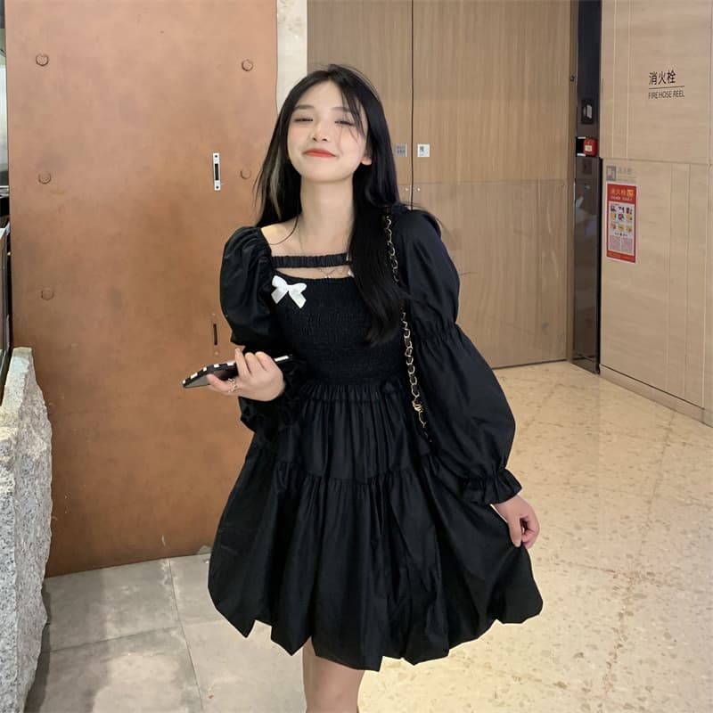 フレンチガーリー 白色のリボンが可愛い♡ワンピース