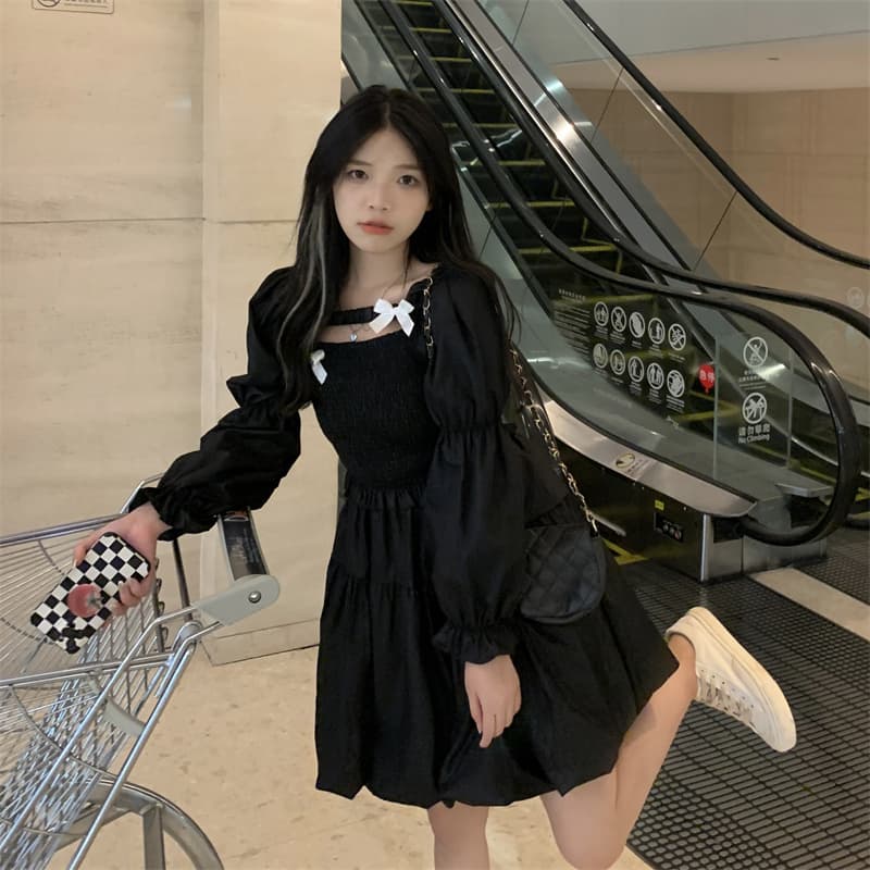 フレンチガーリー 白色のリボンが可愛い♡ワンピース